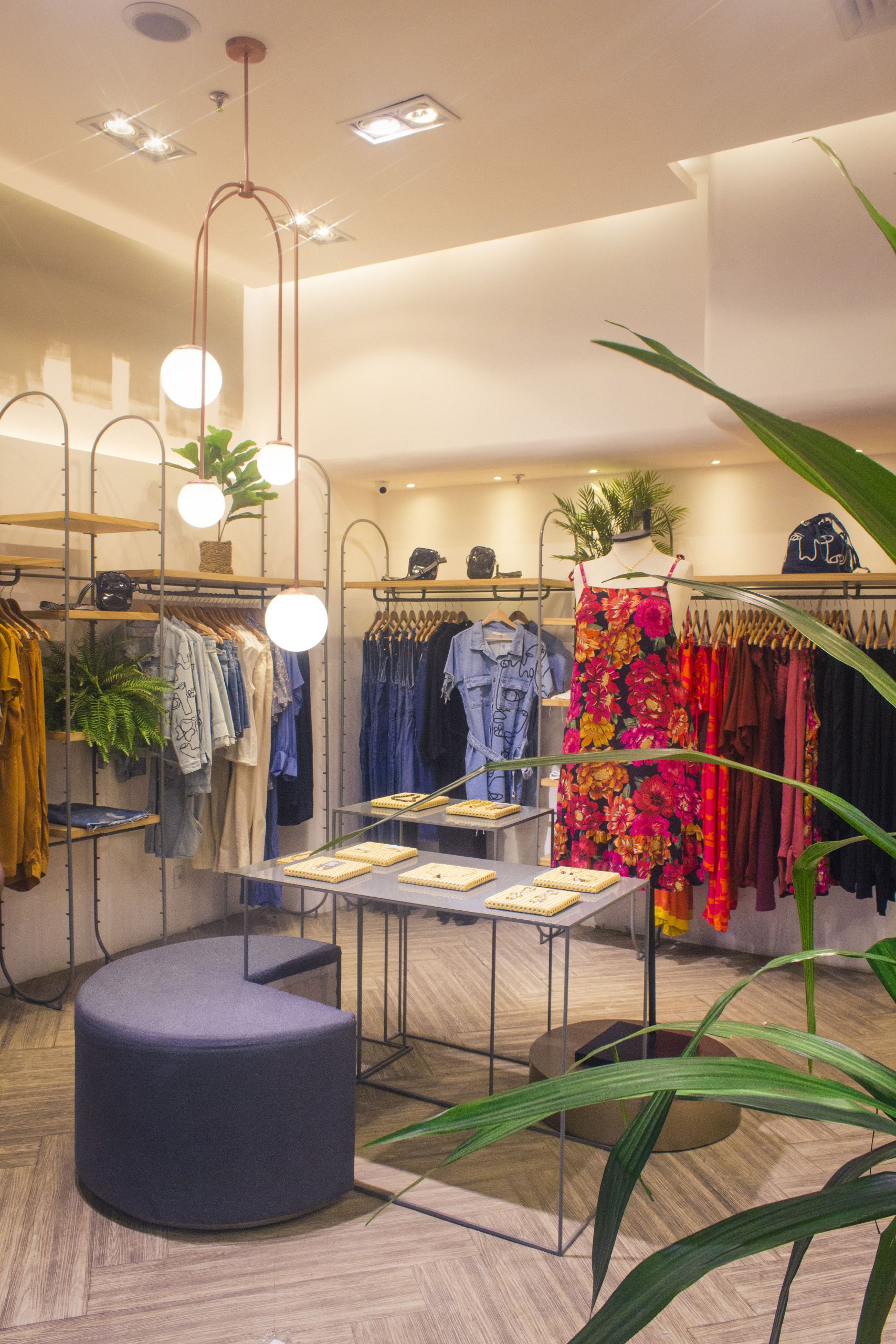 دکوراسیون فروشگاه